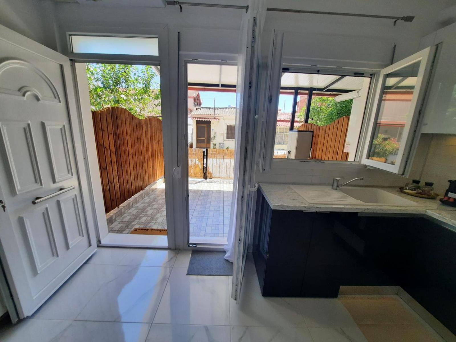 House B Diavata, Thessaloniki Διαμέρισμα Εξωτερικό φωτογραφία